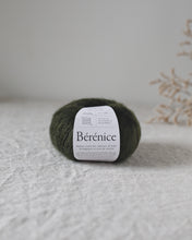 Load image into Gallery viewer, De Rerum Natura - Bérénice (lace weight)