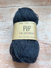 Load image into Gallery viewer, Baa Ram Ewe - Pip 4 ply