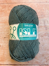 Load image into Gallery viewer, Isle Aran by World of Wool