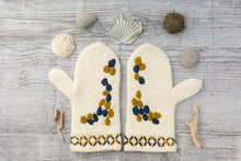 Load image into Gallery viewer, Kate Davies - Argyll's Secret Coast