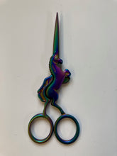 Load image into Gallery viewer, Hiya Hiya Scissors