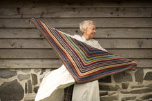 Load image into Gallery viewer, Kate Davies - Knitting Season