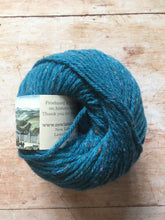 Load image into Gallery viewer, New Lanark Chunky Wool