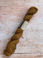 Load image into Gallery viewer, Erika Knight - Studio Linen