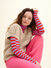 Load image into Gallery viewer, Laine - 52 Weeks of Easy Knits