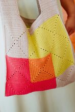 Load image into Gallery viewer, Pom Pom - Spring 2023