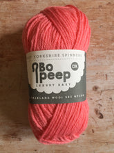 Load image into Gallery viewer, Bo Peep by West Yorkshire Spinners