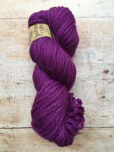 Load image into Gallery viewer, Erika Knight - Maxi Wool (super chunky)