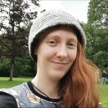 Load image into Gallery viewer, Nalbinding Class with Caroline Taylor