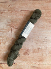 Load image into Gallery viewer, Erika Knight - Studio Linen