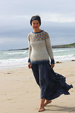 Load image into Gallery viewer, Kate Davies - Yokes