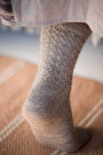 Load image into Gallery viewer, Kate Davies - Bluestockings