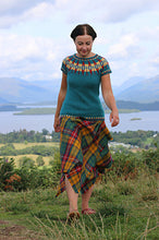 Load image into Gallery viewer, Kate Davies - Yokes