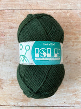 Load image into Gallery viewer, Isle Aran by World of Wool