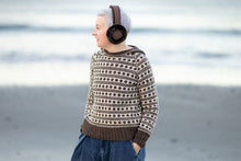 Load image into Gallery viewer, Kate Davies - Making Light