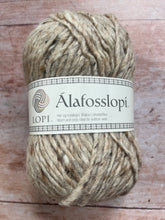 Load image into Gallery viewer, Álafosslopi - Chunky Icelandic by Istex