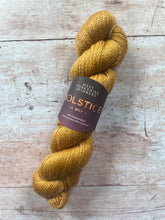 Load image into Gallery viewer, WYS Solstice 4 ply