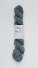 Load image into Gallery viewer, Laxtons - Sheepsoft 4 ply