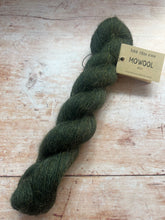 Load image into Gallery viewer, Baa Ram Ewe - Mowool 4 ply