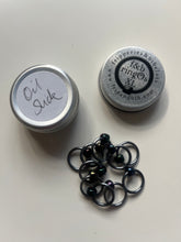 Load image into Gallery viewer, Fripperies &amp; Bibelots - RingOs Stitch Markers