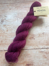 Load image into Gallery viewer, Baa Ram Ewe - Mowool 4 ply