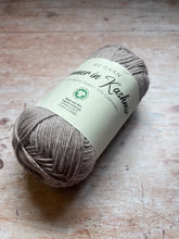 Load image into Gallery viewer, BC Garn - Summer in Kashmir Sport / 4 ply