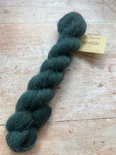 Load image into Gallery viewer, Baa Ram Ewe - Mowool 4 ply