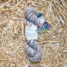 Load image into Gallery viewer, WYS Bluefaced Leicester Roving