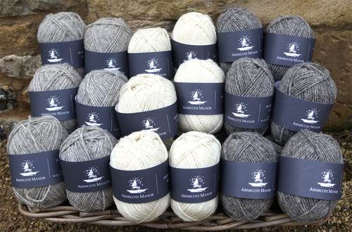Armscote Manor Yarn