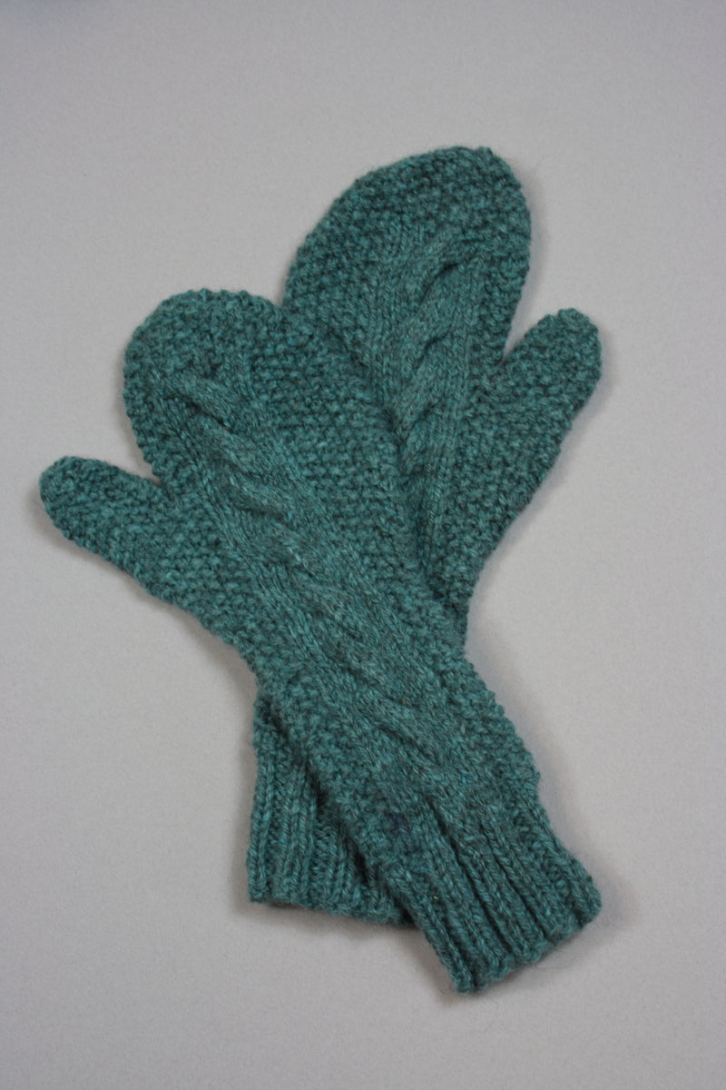 Town End Alpacas - Belinda Mittens
