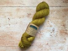 Load image into Gallery viewer, RiverKnits BFL 4ply