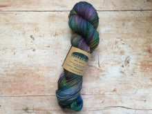 Load image into Gallery viewer, RiverKnits BFL 4ply