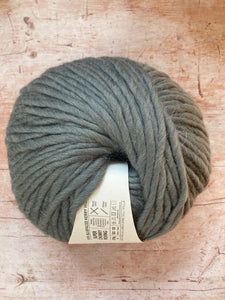 WYS Retreat Super Chunky (200g)