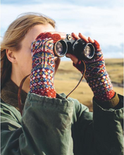 Load image into Gallery viewer, Knitting from Fair Isle by Mati Ventrillon