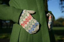 Load image into Gallery viewer, Kate Davies - Colours of Shetland